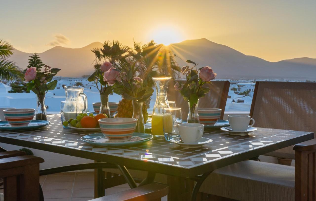 Villa Zaida By Villalia Playa Blanca  Ngoại thất bức ảnh